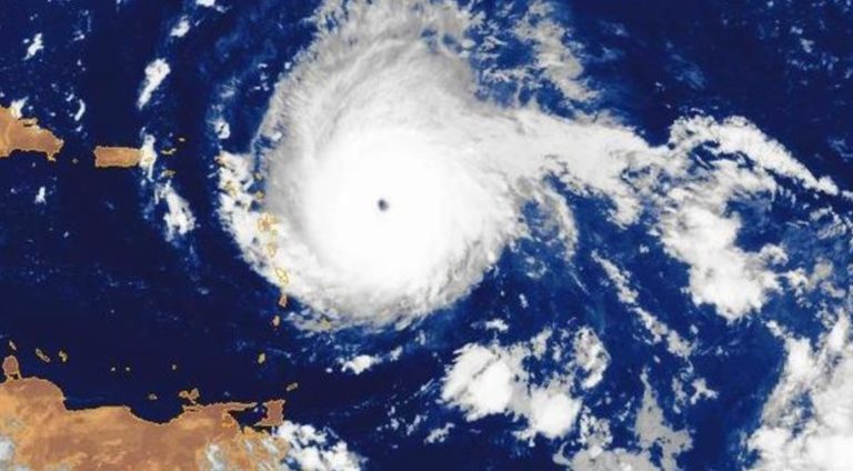 IRMA devient un ouragan de catégorie 5, soit le niveau maximal