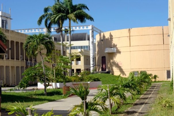 Mobilisation étudiante en Martinique ce mardi sur le campus de Schœlcher, le SE-UNSA apporte son soutien