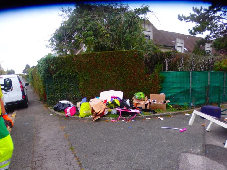 Un maire dévoile le nom des pollueurs de sa commune sur Facebook