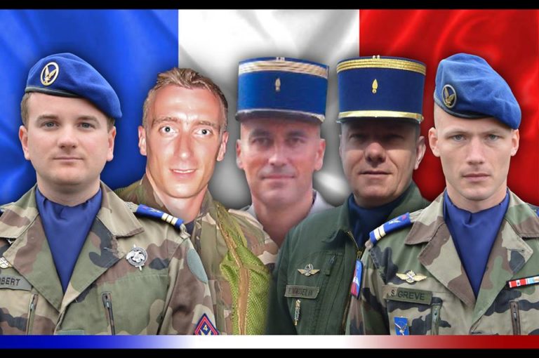 Deux hélicoptères se percutent dans le Var. 5 militaires perdent la vie