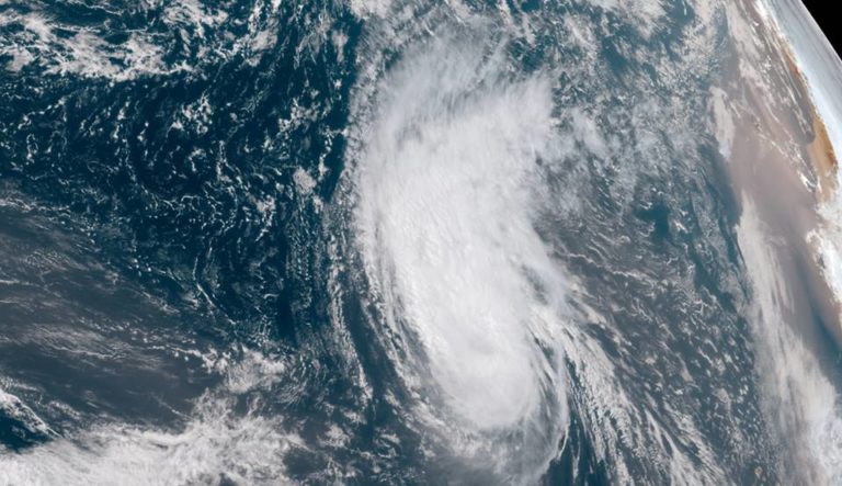 Naissance de la tempête subtropicale Joyce. Elle ne concernera pas les Antilles