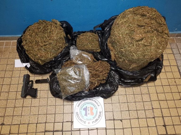 Trafic stupéfiants : un homme livré depuis 20 ans au commerce illicite entre Sainte-Lucie et la Martinique interpellé