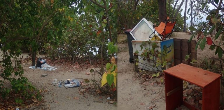 La plage des Salines à Sainte-Anne juste après le long week-end de Pâques
