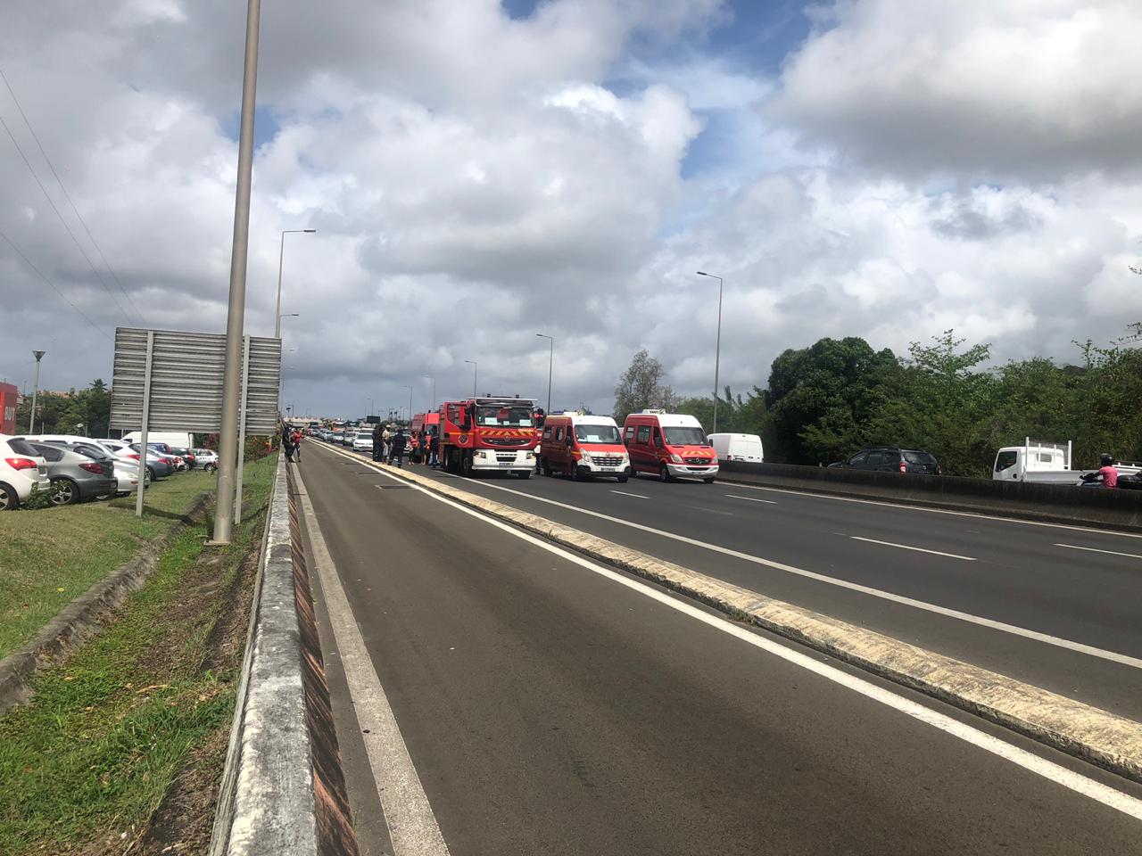 Opération Molokoy sur l'autoroute des pompiers. Images d'archives.