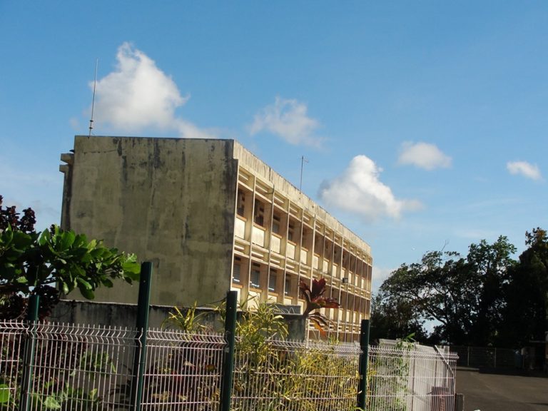 Fermeture de l&rsquo;école élémentaire Occuline Amazan du Vert-Pré pour des raisons sanitaires