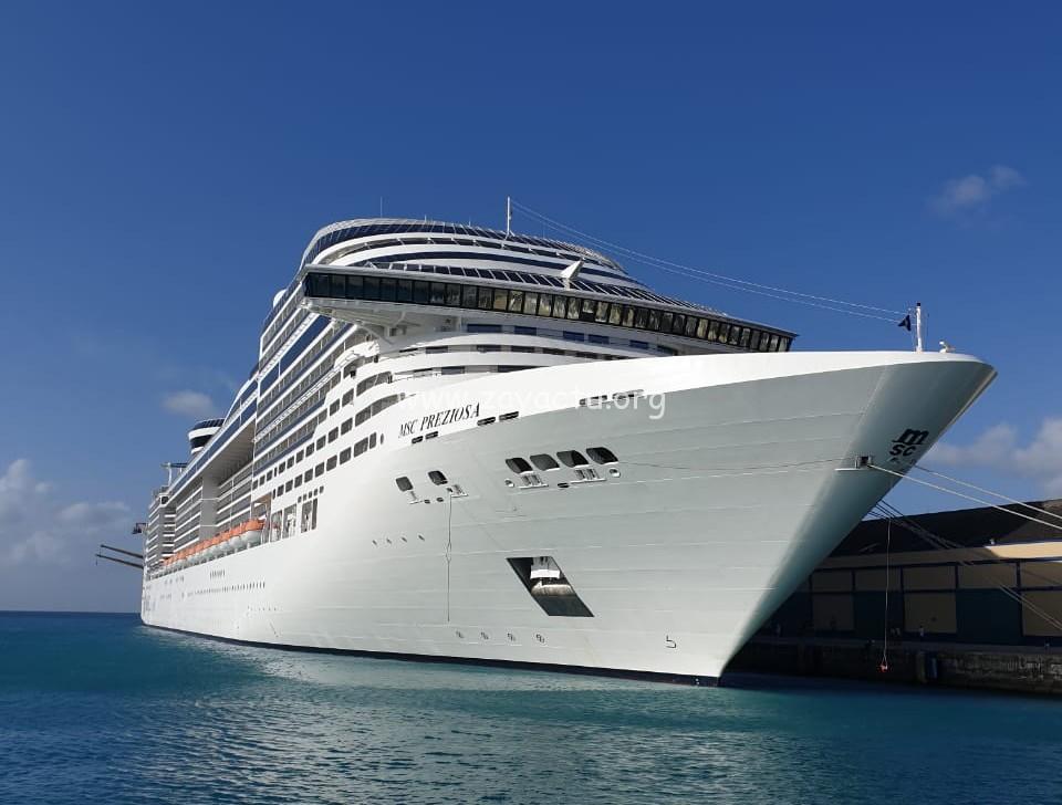 Le navire, le MSC Precioza