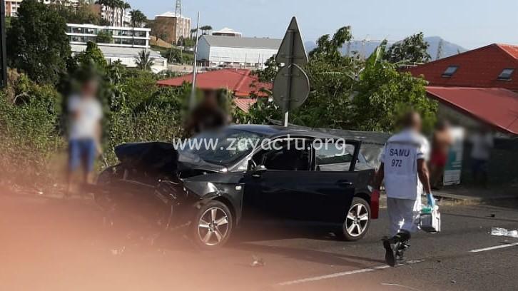 accident de moto et de voiture à Chateauboeuf
