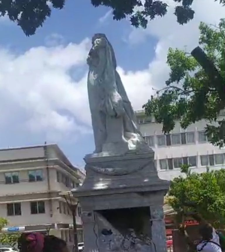 Procès des déboulonneurs : onze militants martiniquais devant la justice cinq ans après les faits