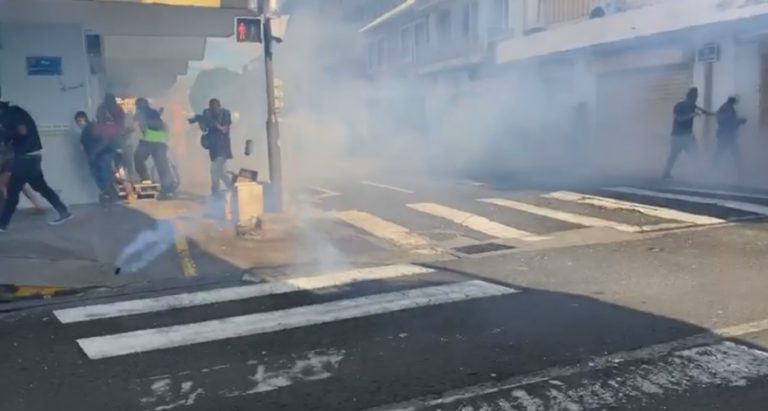 Les organisations syndicales dénoncent fermement les brutalités des forces de l&rsquo;ordre à Fort-de-France