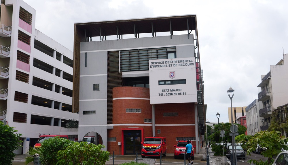 L’État-Major du SIS 972