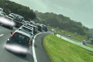 Route bloqué Carrère